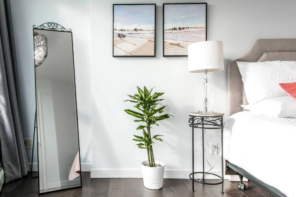 Downtown 1 Bedroom Water View Condo Vancouver Exterior foto